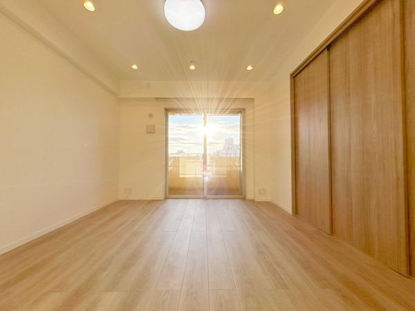 クレストシティレジデンス リビング クレストシティレジデンス リビング