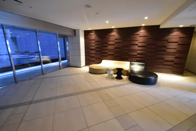 ロビーエントランスホール