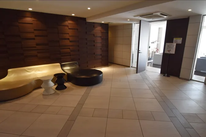 エントランスホール