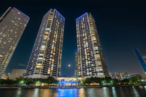 ドゥ・トゥール EAST 外観