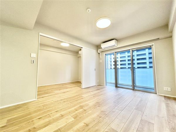 クレストシティレジデンス リビング クレストシティレジデンス リビング