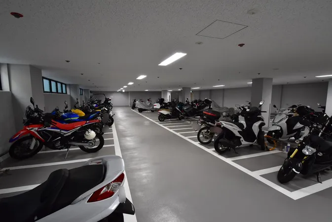 バイク置き場