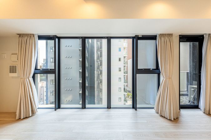 パークリュクス虎ノ門 室内