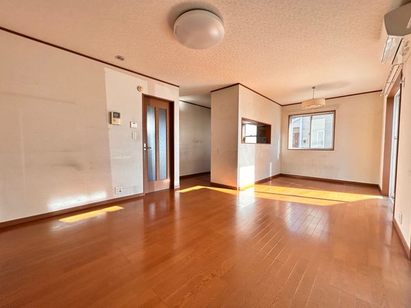 柏市若柴 戸建 リビング 柏市若柴 戸建 リビング