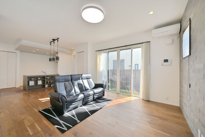 柏市大室3丁目 戸建 リビング