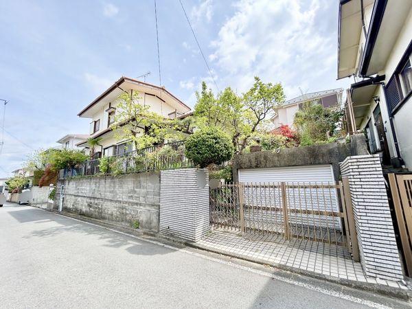 港南区芹が谷5丁目 土地 前面道路含む外観 港南区芹が谷5丁目 土地 前面道路含む外観