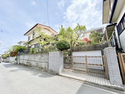 港南区芹が谷5丁目 土地 前面道路含む外観