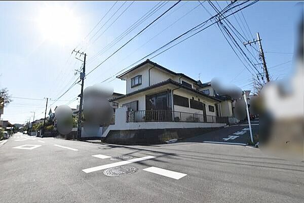 栄区上之町 土地 前面道路含む外観 栄区上之町 土地 前面道路含む外観