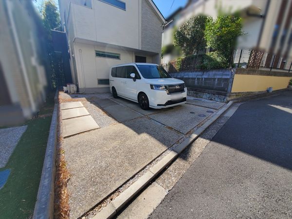 磯子区杉田2丁目 戸建 駐車場