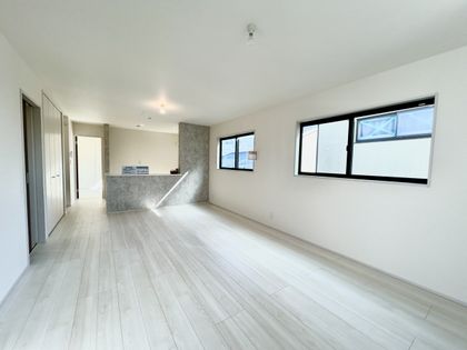 南区別所6丁目 新築戸建 2号棟 リビング