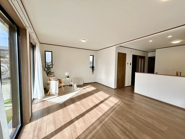 磯子区森が丘2丁目 新築戸建 A号棟 リビング