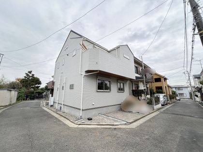 南区六ツ川2丁目 新築戸建 前面道路含む外観