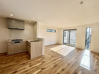 磯子区森が丘1丁目 新築戸建 A号棟 リビング