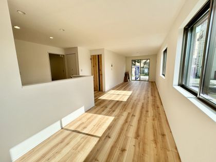 磯子区森が丘1丁目 新築戸建 C号棟 リビング