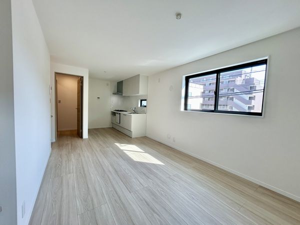 南区中里1丁目 新築戸建 B号棟 リビング