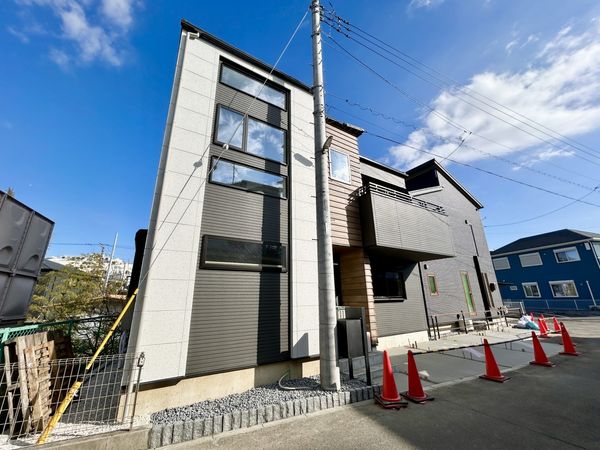 港南区笹下3丁目 新築戸建 外観