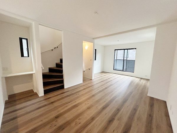 磯子区岡村5丁目 新築戸建B号棟 リビング 磯子区岡村5丁目 新築戸建B号棟 リビング