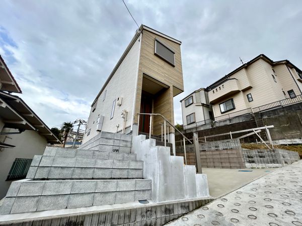 南区大岡1丁目 戸建 外観 南区大岡1丁目 戸建 外観