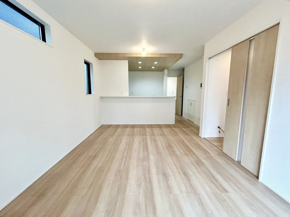 南区中里4丁目 新築戸建2号棟 リビング リビング