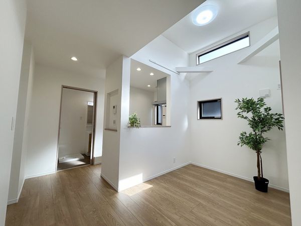 港南区芹が谷4丁目 新築戸建 リビング 港南区芹が谷4丁目 新築戸建 リビング