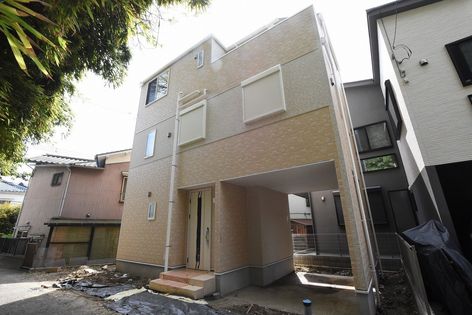 磯子区岡村3丁目 戸建 外観