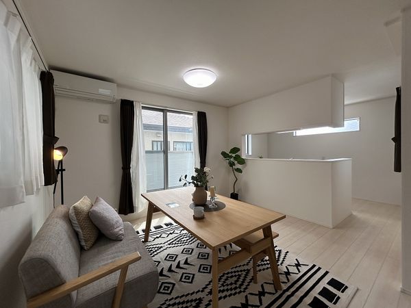 港南区野庭町 戸建 リビング
