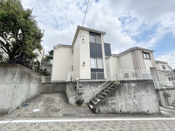 港南区日野中央1丁目 戸建 外観 港南区日野中央1丁目 戸建 外観