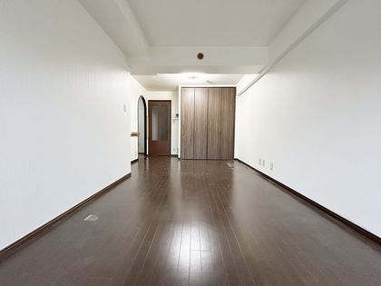 ニックハイム上大岡第6 リビング ニックハイム上大岡第6 リビング