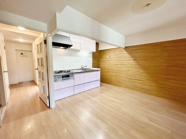 ダイアパレス上大岡第6 B棟 室内