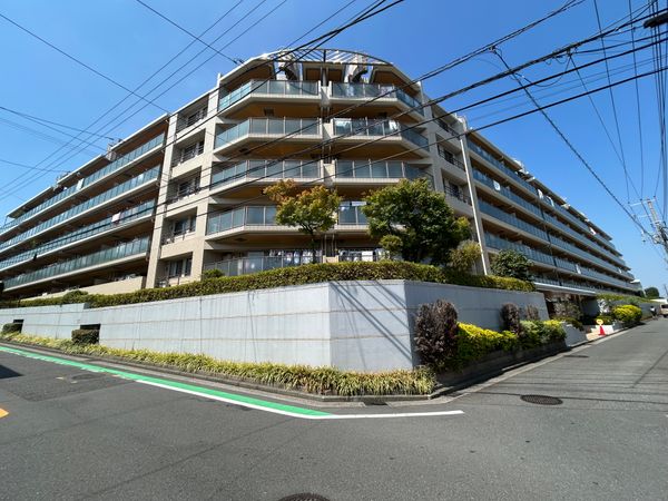クレッセント上大岡ヴューズテラス 外観