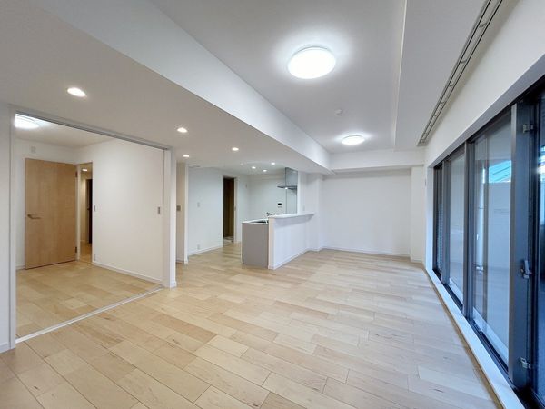 クレッセント上大岡ヴューズテラス リビング クレッセント上大岡ヴューズテラス リビング