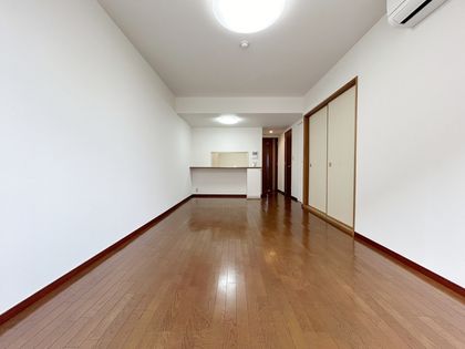 上大岡パーク・ホームズ弐番館 リビング 上大岡パーク・ホームズ弐番館 リビング