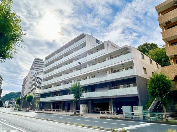 シュロス横浜磯子 外観