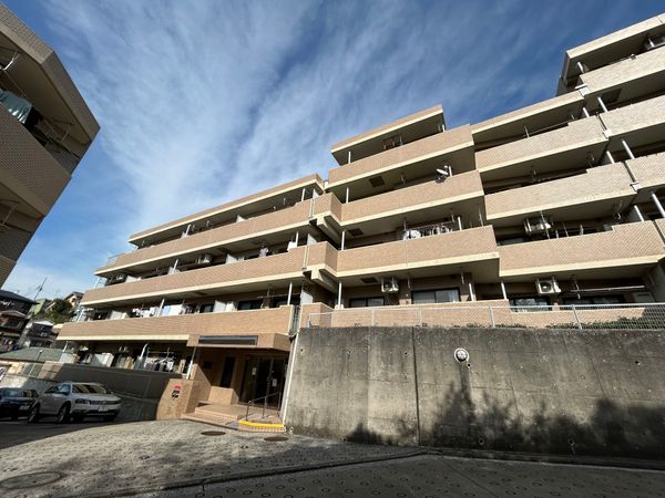 エクレール弘明寺 1号棟 外観 エクレール弘明寺 1号棟 外観