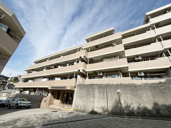 エクレール弘明寺 1号棟 外観 エクレール弘明寺 1号棟 外観