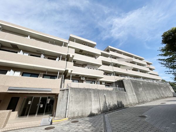 エクレール弘明寺 1号棟 外観 エクレール弘明寺 1号棟 外観