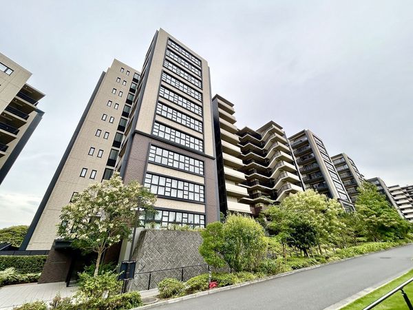 BrilliaCity横浜磯子 H棟 外観