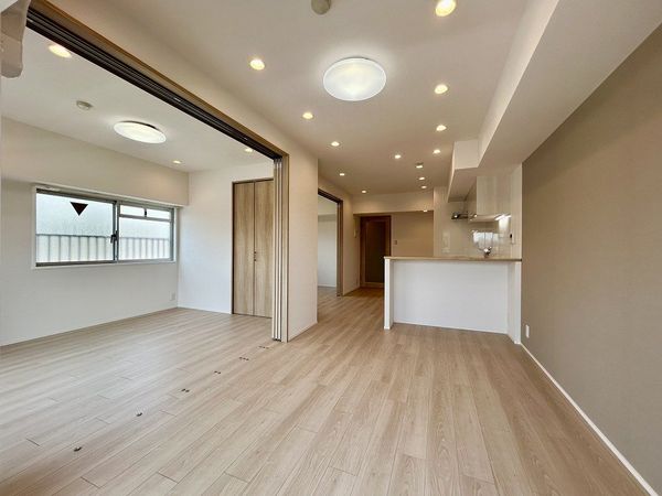 エンゼルハイム磯子 リビング