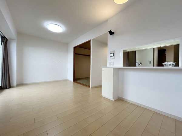 アーバンクレスト横浜上永谷 リビング