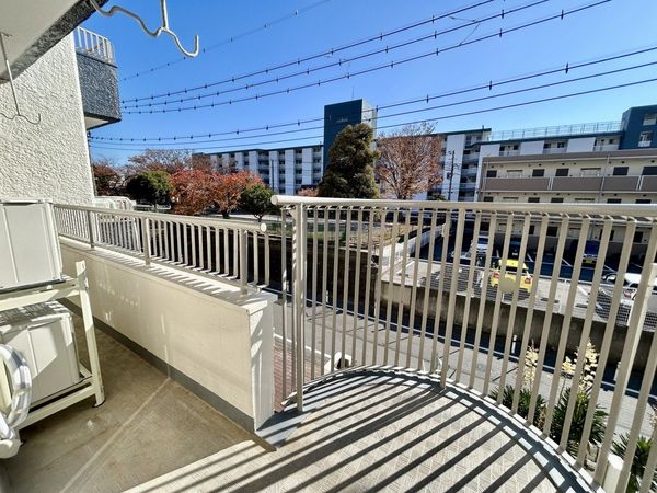 上大岡ハイツ B棟 バルコニー 上大岡ハイツ B棟 バルコニー