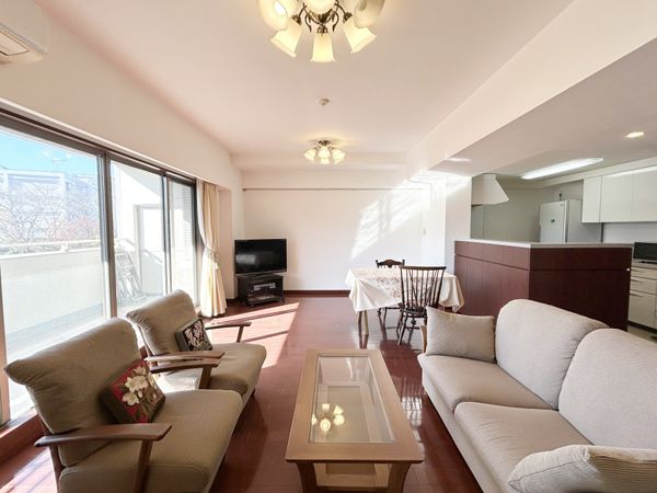 コスモ横濱汐見台 ハートフォレスト リビング コスモ横濱汐見台 ハートフォレスト リビング