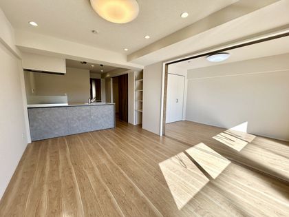 ダイアパレス上大岡第6 B棟 リビング ダイアパレス上大岡第6 B棟 リビング