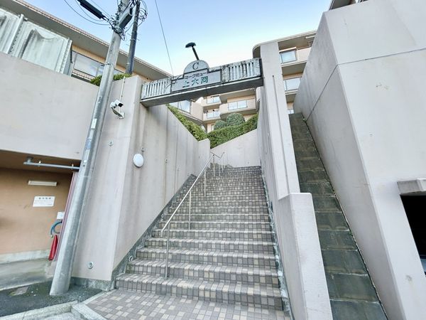 マークミュー上大岡C館 エントランス エントランス