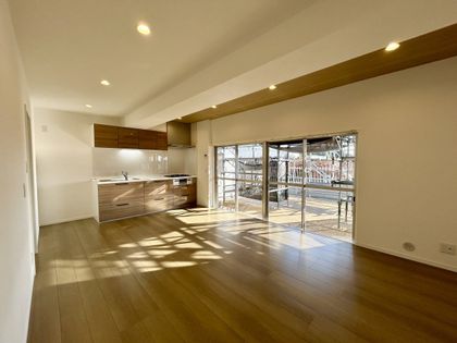 サニーヒル上永谷テラスハウス リビング