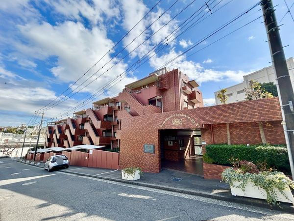 ライオンズマンション港南中央第2 外観