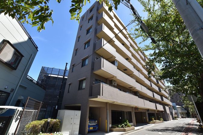 ナイスエスアリーナ弘明寺 外観