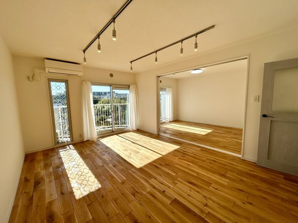 磯子レインボーハイツ 10-1号棟 リビング