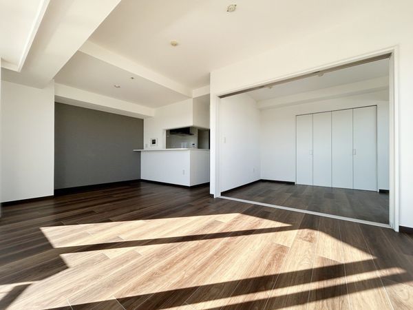 ヨコハマ・シーナリータワー リビング