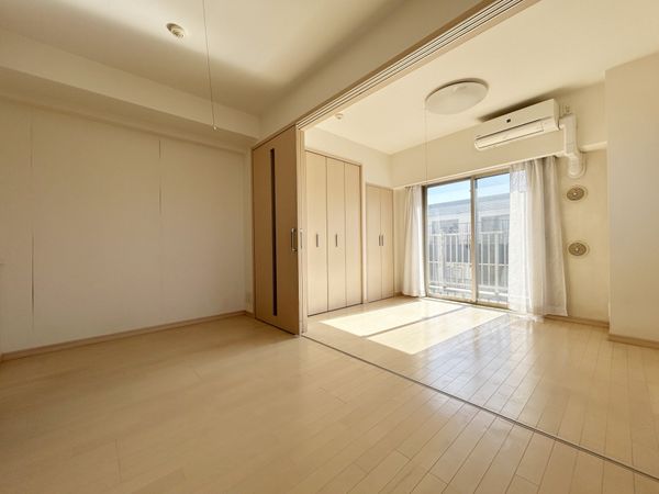 日神デュオステージ蒔田 リビング