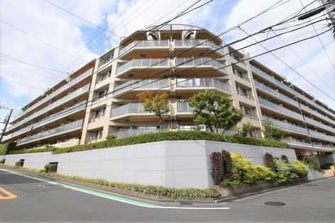 クレッセント上大岡ヴューズテラス 外観